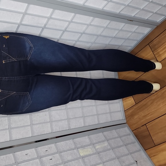 VIP Skinny jeans - Picture 8 of 9